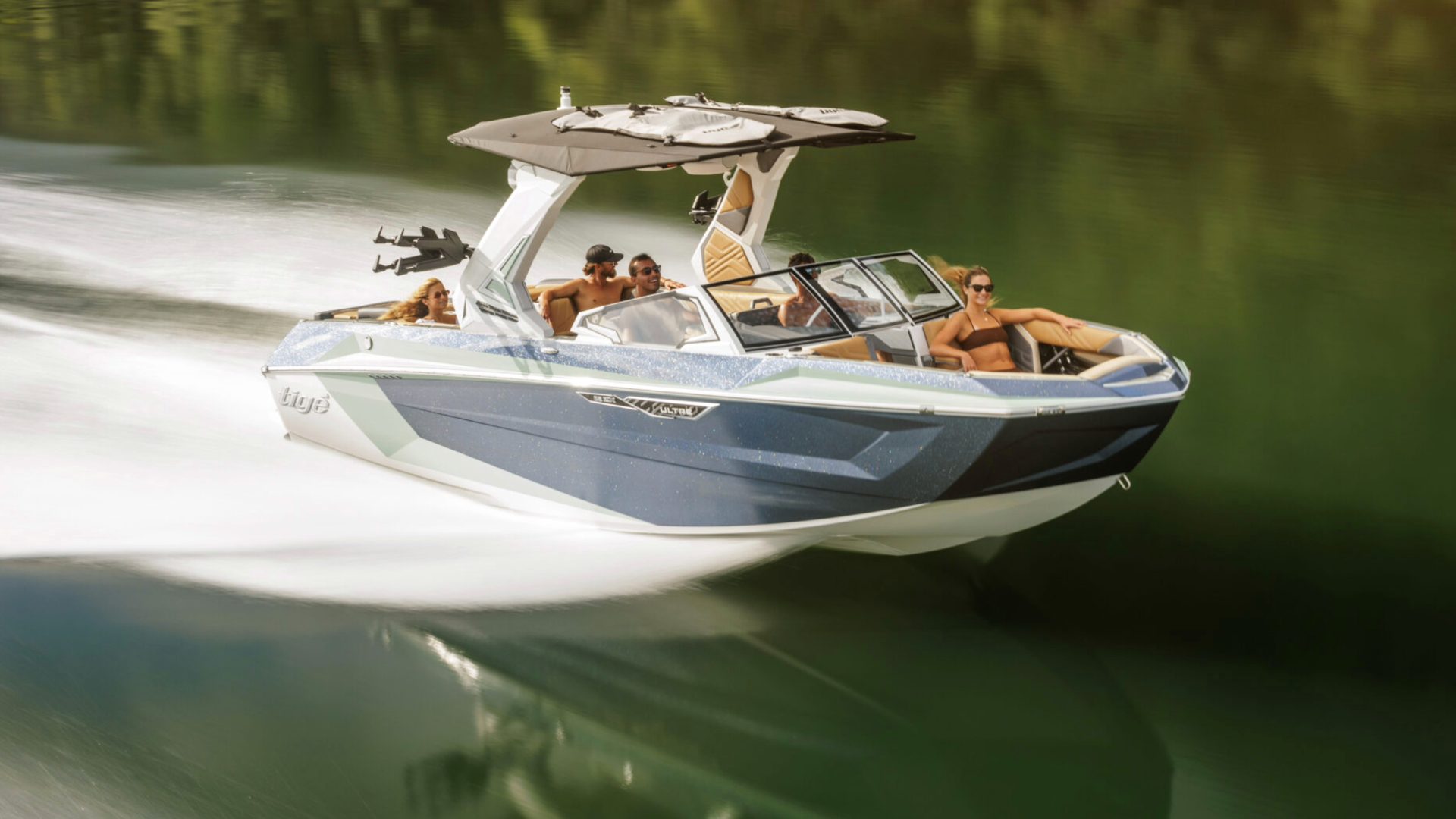 Tigé Ultra wakeboard boat with marine ceramic coating on DFW lake